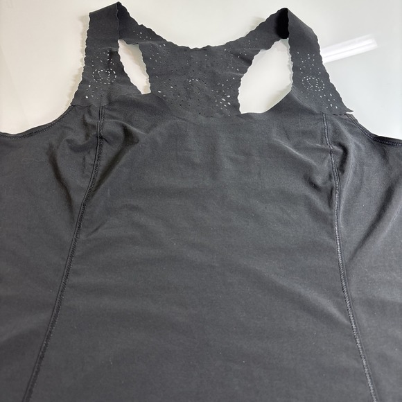 Lululemon Lightweight Racerback Lace Trim Athletic Tank Size Med Black - Picture 3 of 11